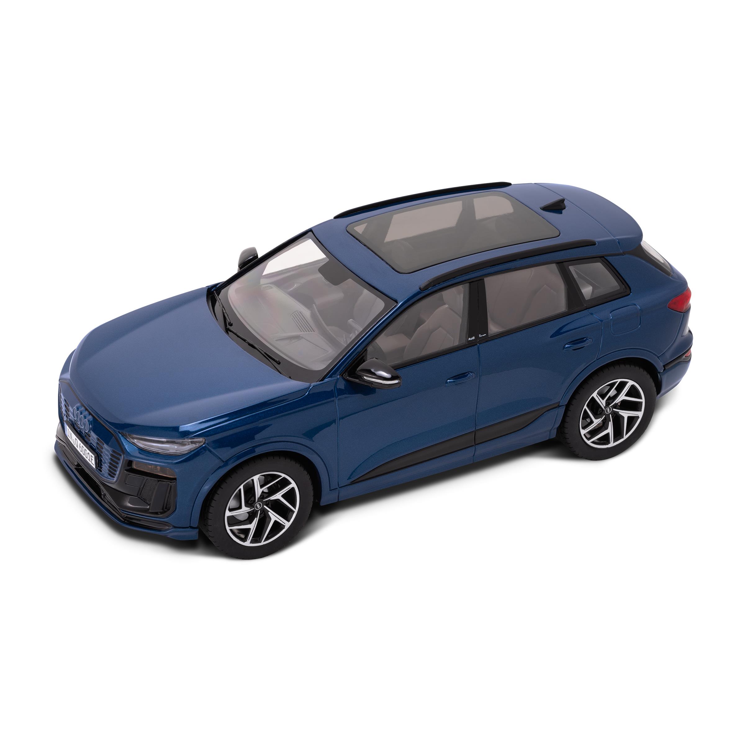 Original Audi Q6 e-tron, Ascariblau, 1:18