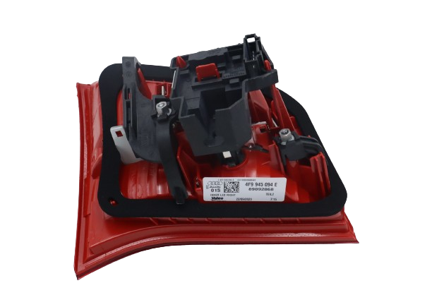 Original Audi A6 RS6 LED-Schlussleuchte Rückleuchte hinten rechts innen