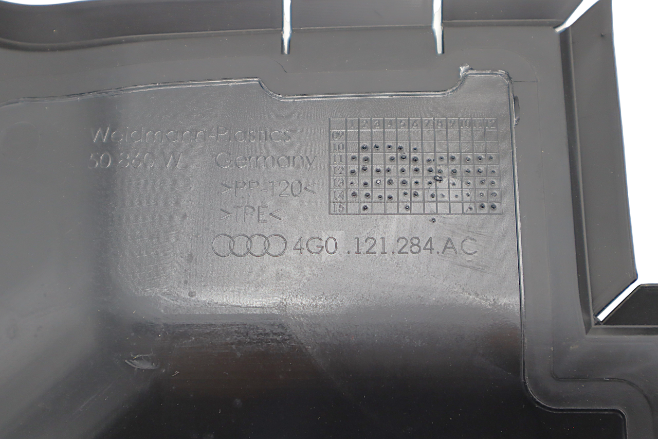 Original Audi A6 S6 Luftführung rechts