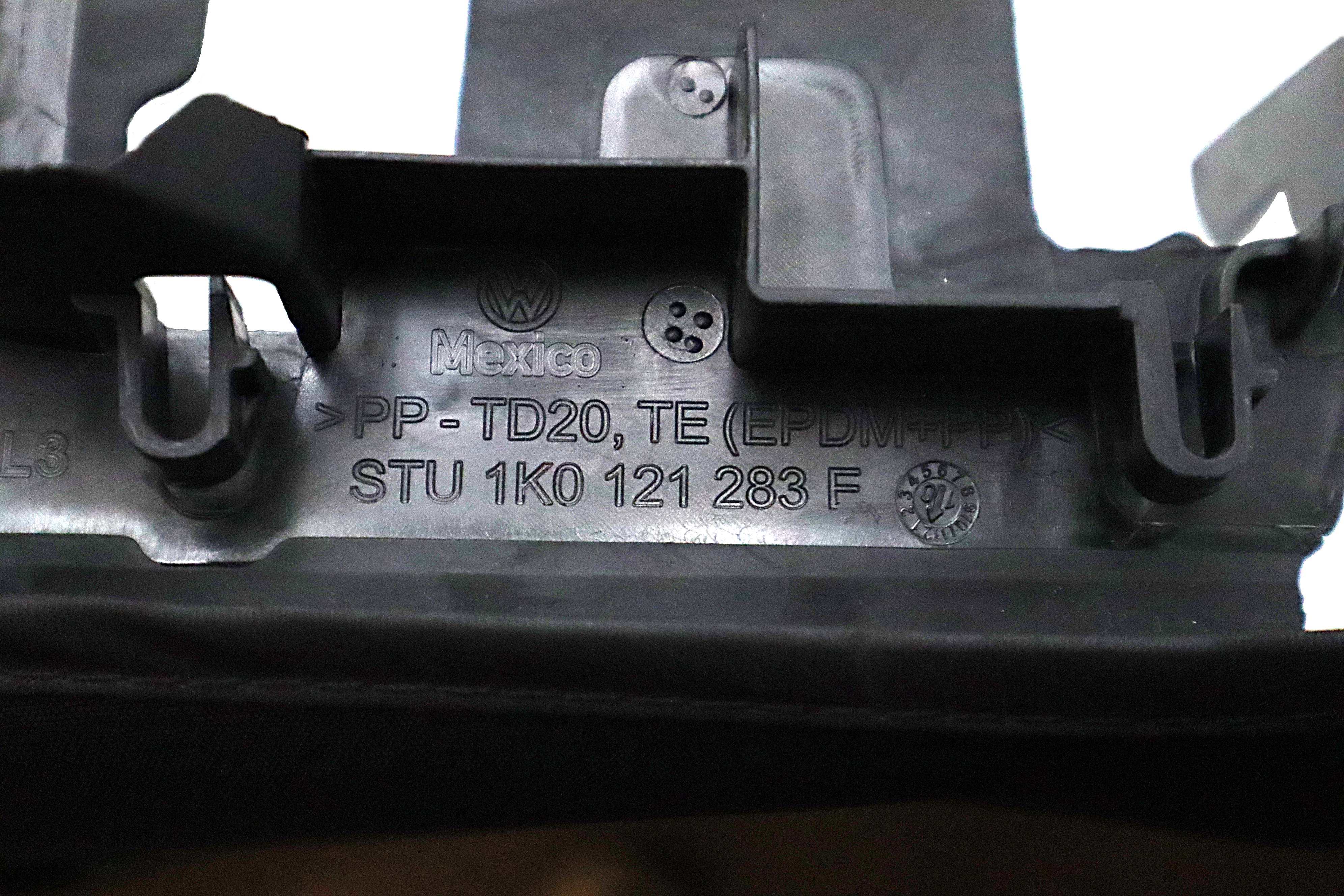 Original VW Golf Jetta Luftführung links