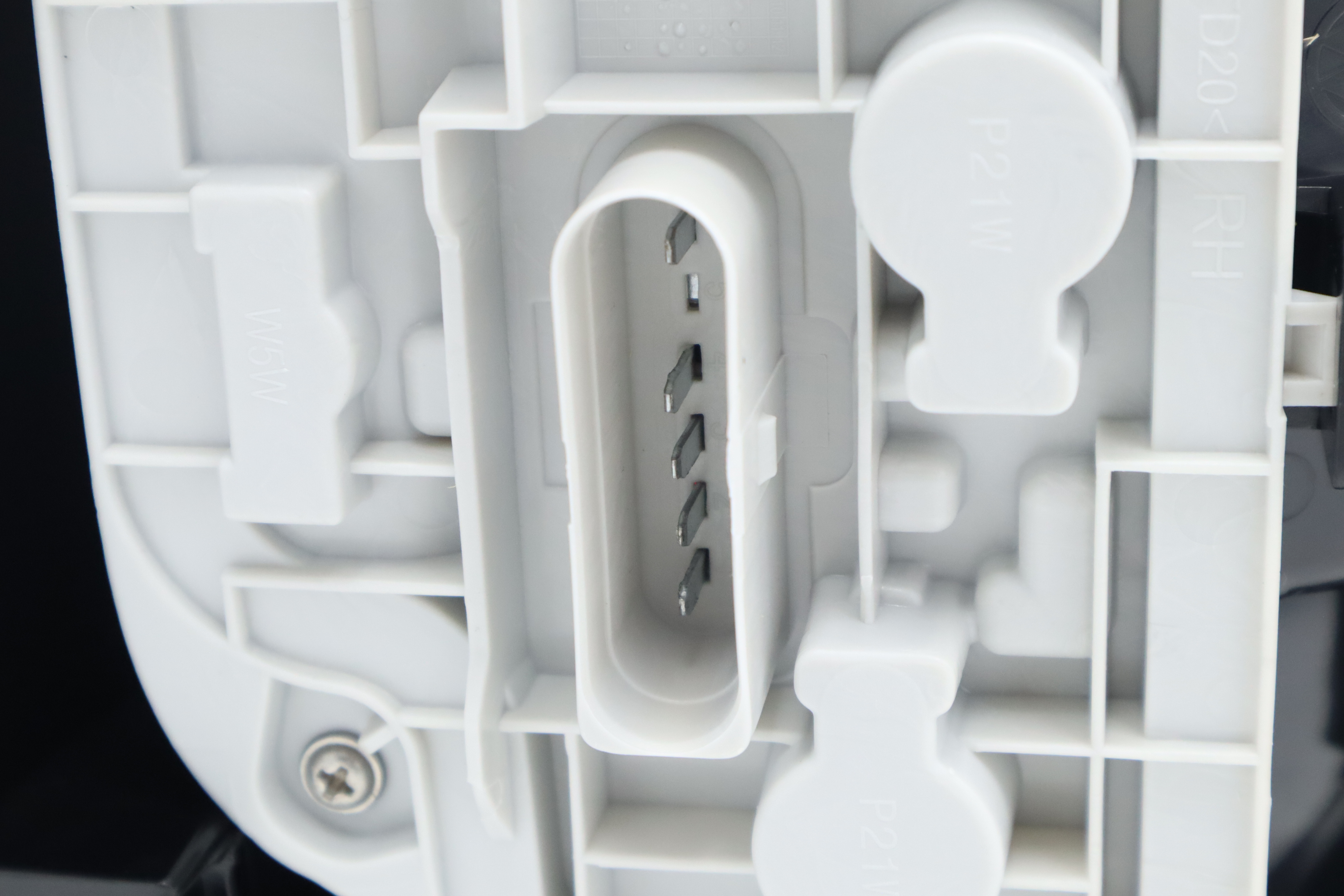 Original VW Caddy Schlussleuchte Rückleuchte hinten rechts abgedunkelt