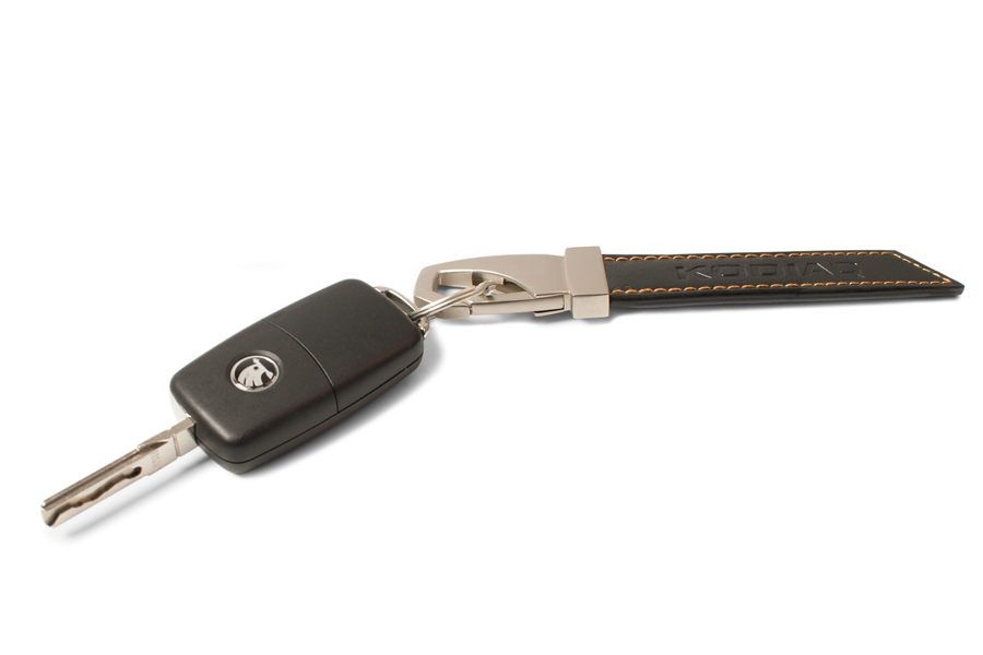 Original Skoda Kodiaq Leder Schlüsselanhänger, schwarz Keyring Anhänger  Karabiner