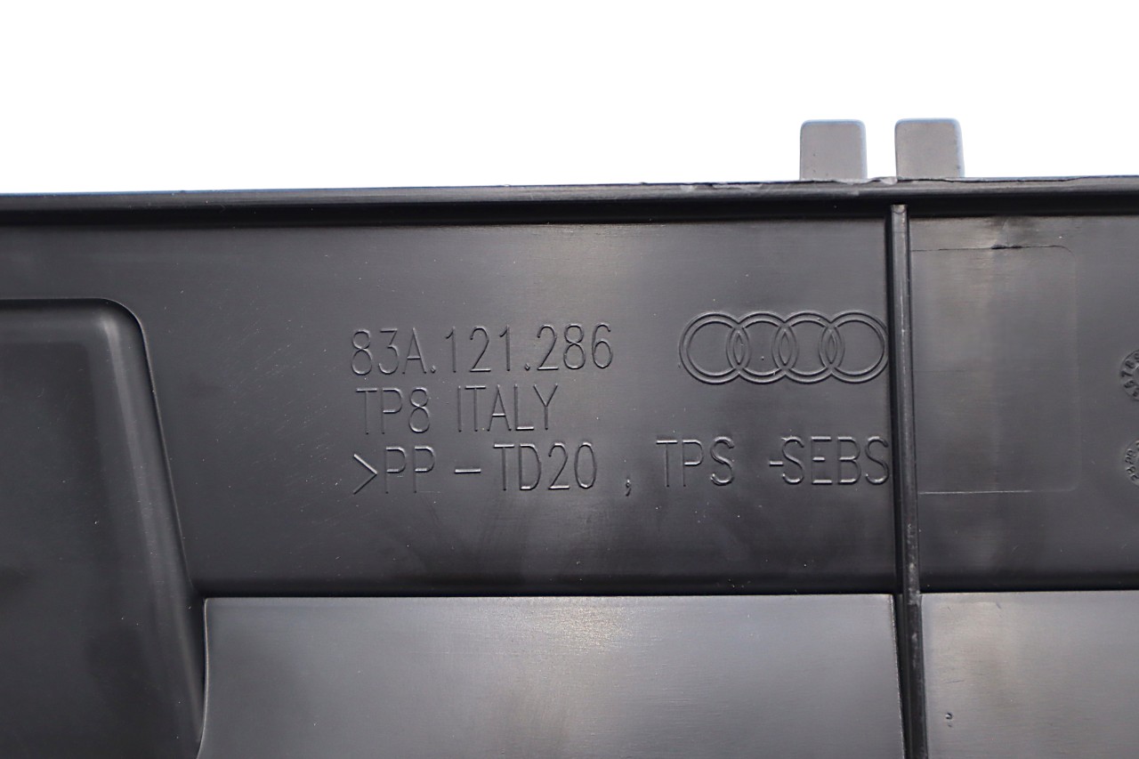 Original Audi Q3 Luftführung rechts