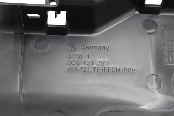 Original VW Passat Luftführung links