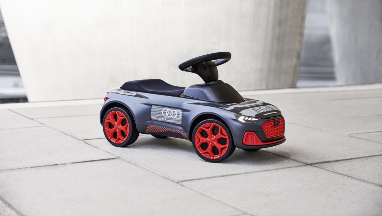 audi junior quattro in anthrazit