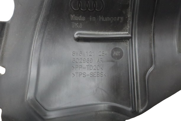 Original Audi A5 Luftführung für Kühlerlüfter, rechts