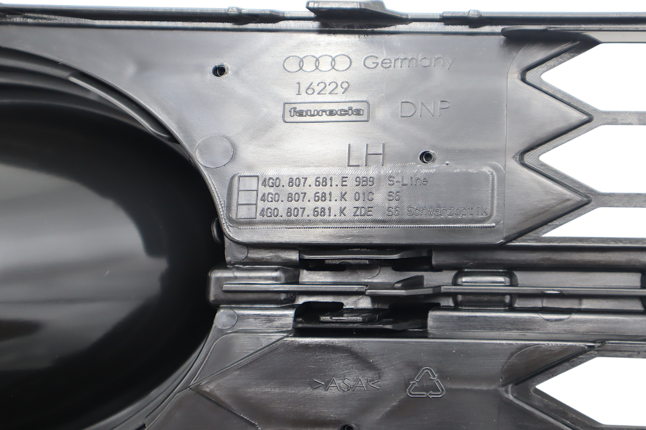 Original Audi A6 Luftführungsgitter links satinschwarz