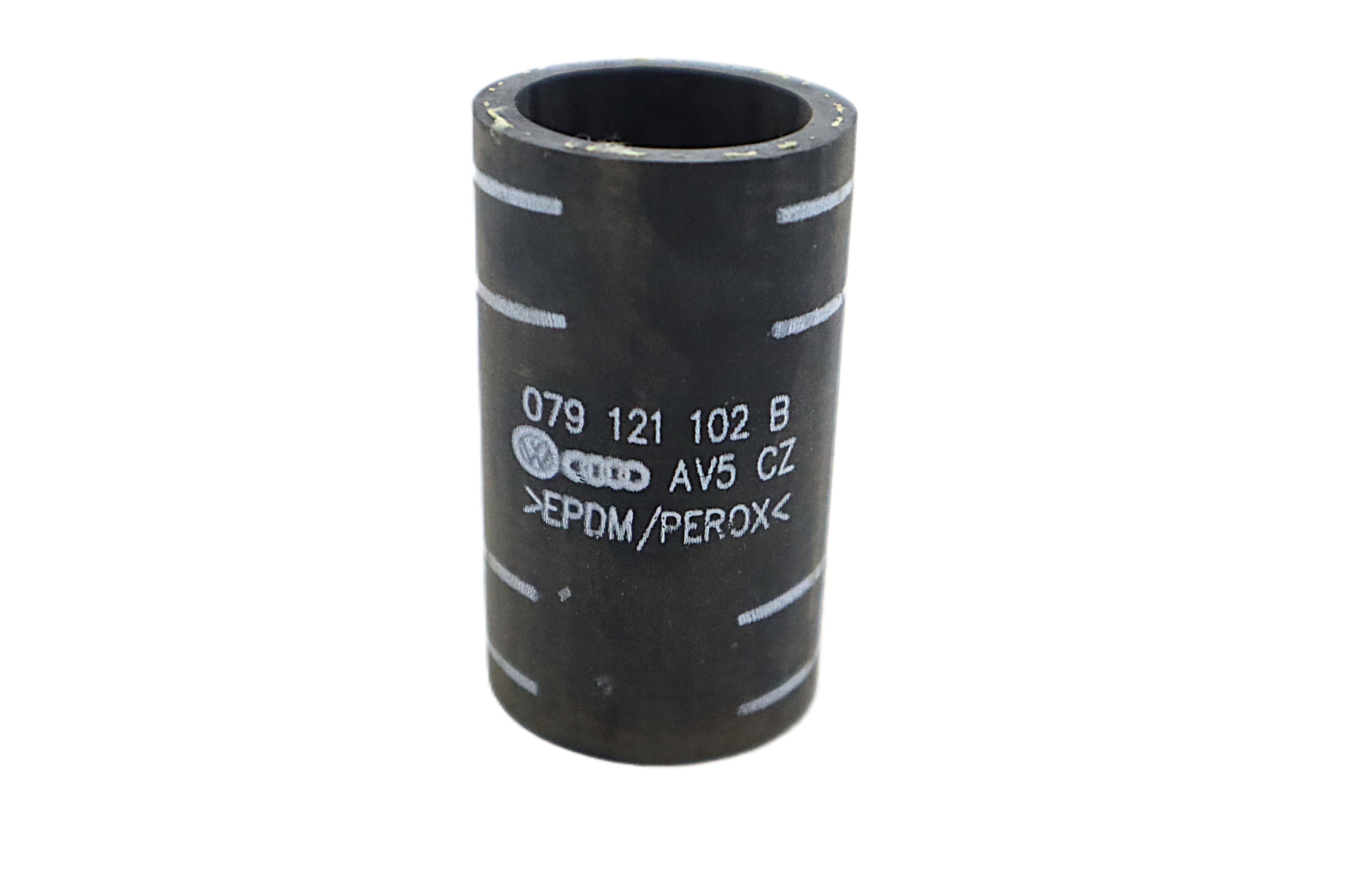 Original Audi A6 A8 Q7 VW Touareg Kühlmittelschlauch