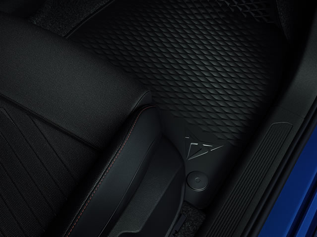 Original Seat Cupra Born Gummifußmatten vorne und hinten
