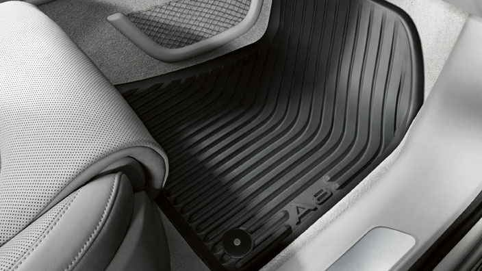 Original Audi A8 (4H) Gummifußmatten Allwettermatten vorne