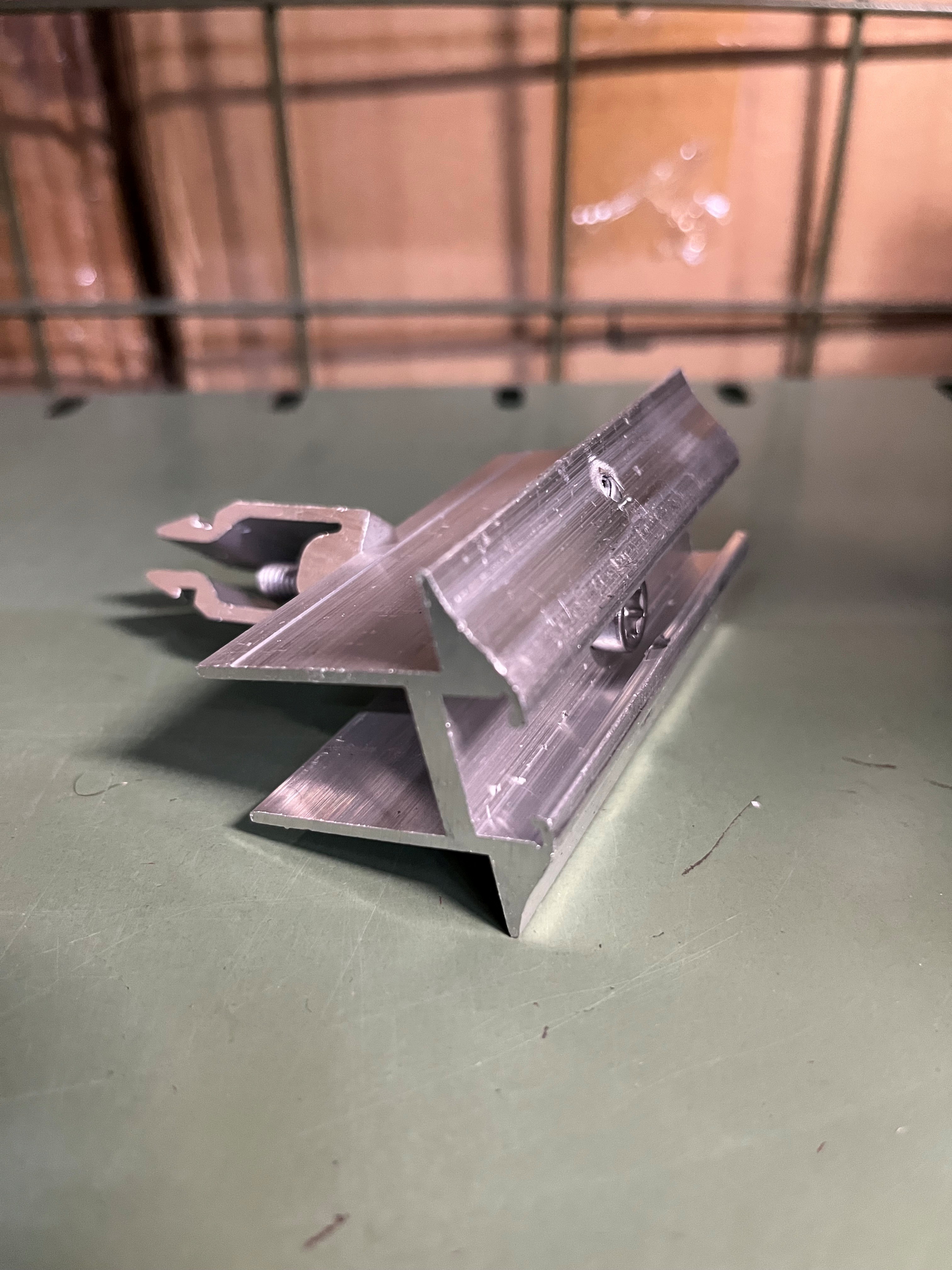 SL-Rack Modul Mittelklemme Vario silber