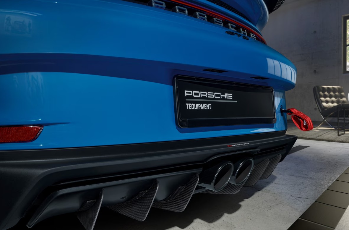 Original Porsche Abschleppvorrichtung ROT / HECK (992-1 GT3)_99204485645