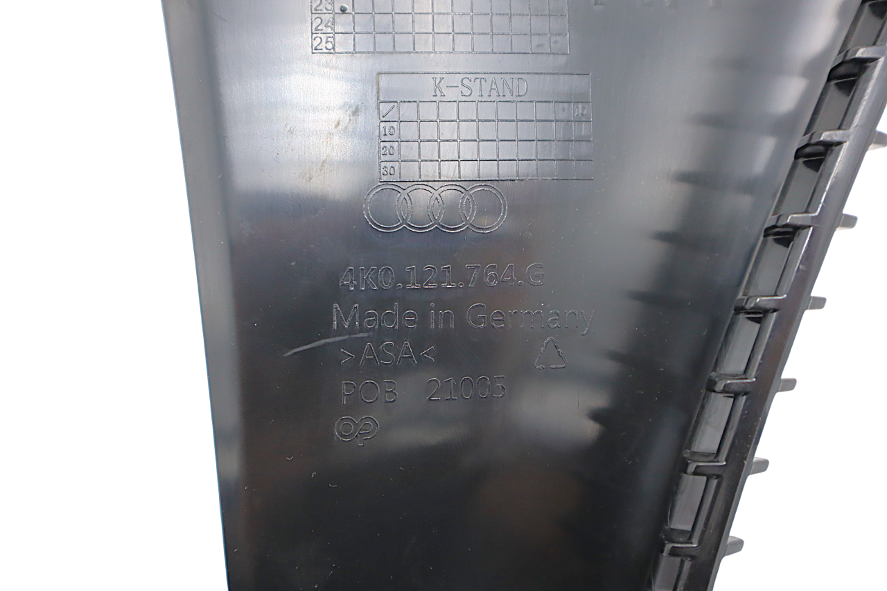 Original Audi A6 S6 Luftführung rechts