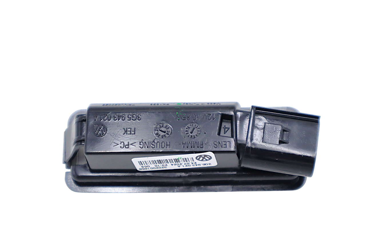 Original VW Golf SEAT Born LED-Kennzeichenleuchte