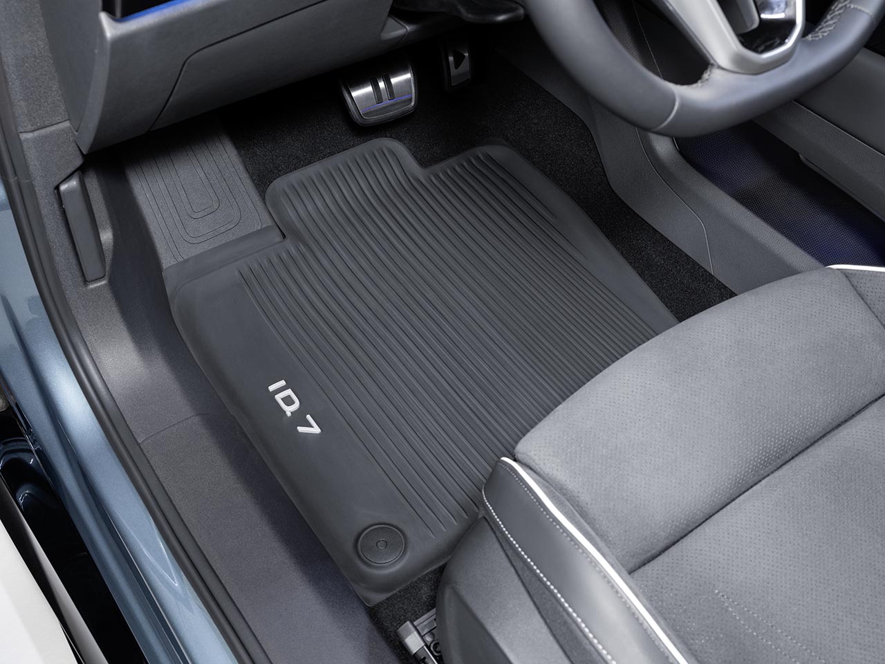 Original VW ID.7 Allwetterfußmatten Gummimatten vorne mit Druckknopf-Befestigung