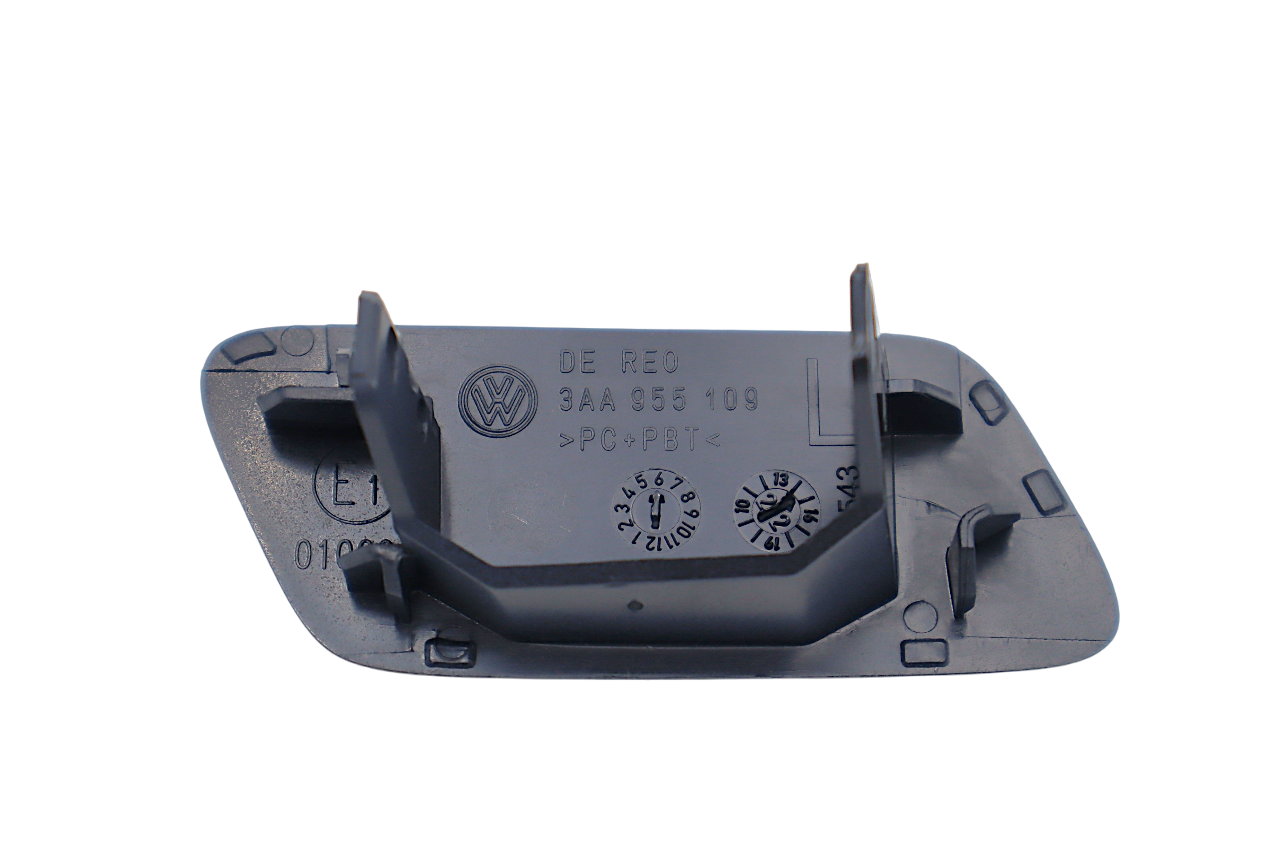 Original VW Passat Abdeckkappe Scheinwerferwaschanlage links vorne grundiert