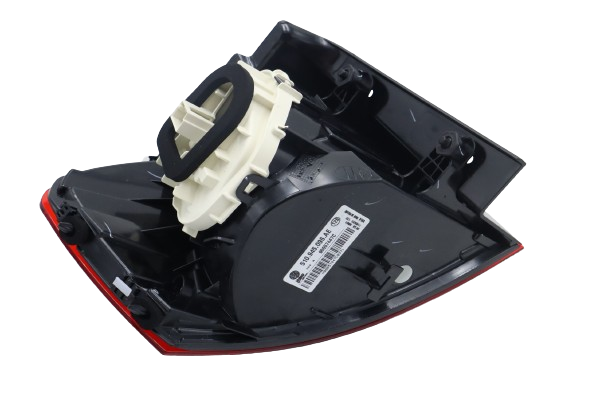 Original VW Golf Sportsvan Schlussleuchte Rückleuchte hinten rechts außen