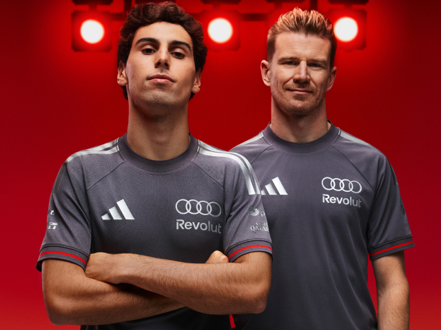 audi formula one teamwear driver