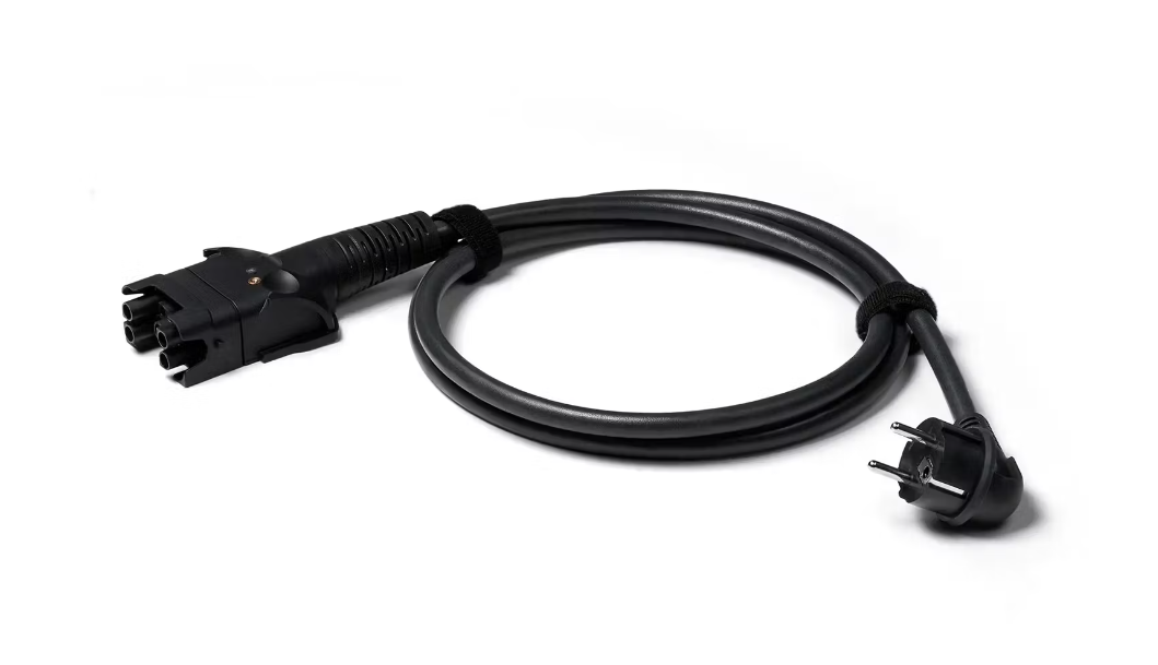 Porsche Ladekabel Haushaltssteckdose