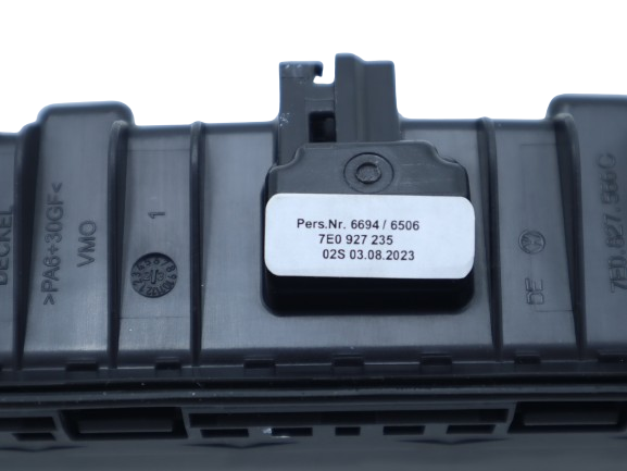 Original VW Drucktaster Heckklappenbetätigung Griffleiste mit Mikroschalter